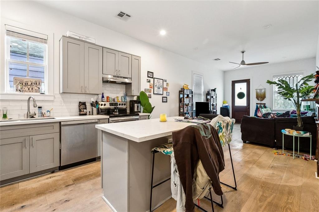 4235 Tulane Avenue, New Orleans, Louisiana image 19