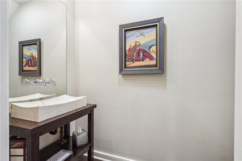 333 Girod Street #207, New Orleans, Louisiana image 18