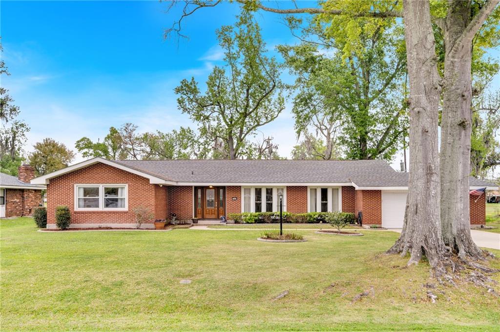 11 W Levert Drive, Luling, Louisiana image 1
