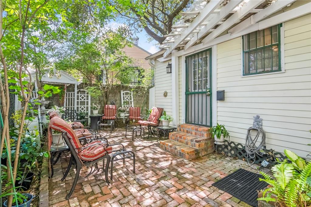 1830 Burgundy Street, New Orleans, Louisiana image 21