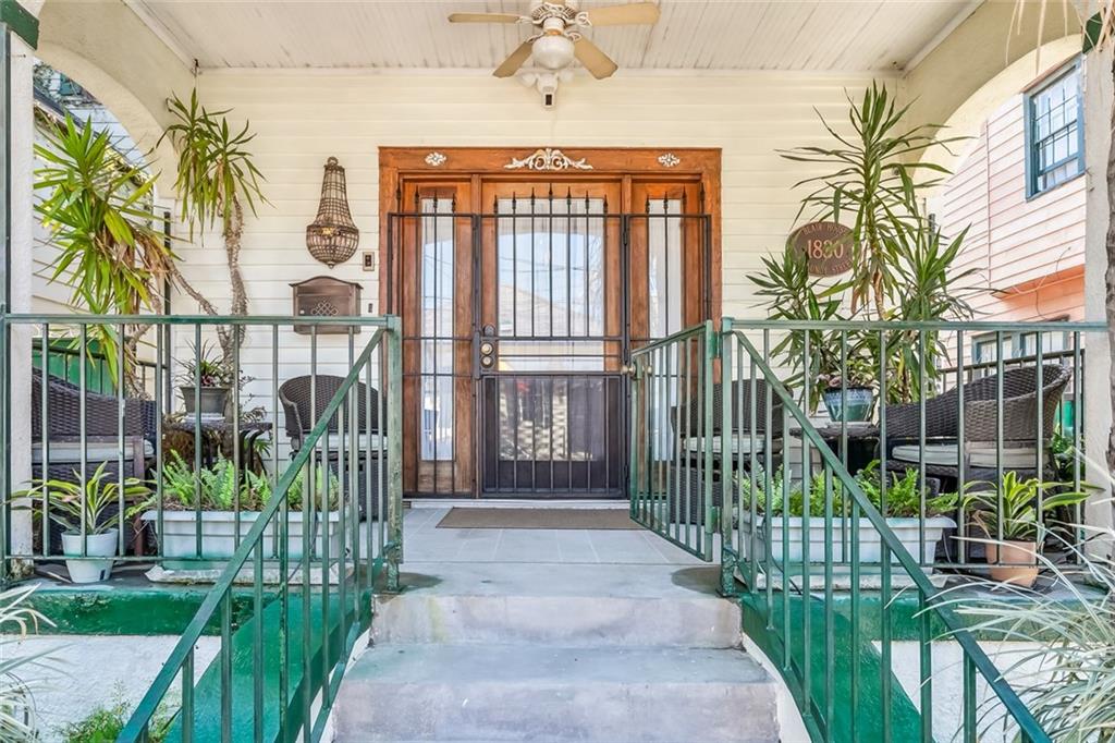 1830 Burgundy Street, New Orleans, Louisiana image 4