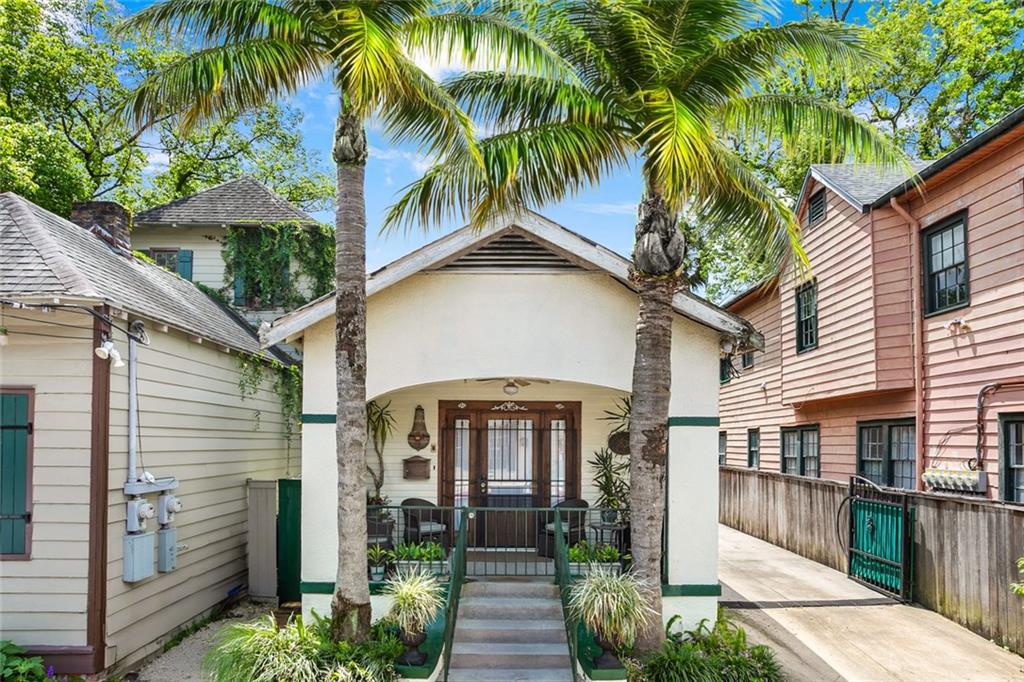 1830 Burgundy Street, New Orleans, Louisiana image 4