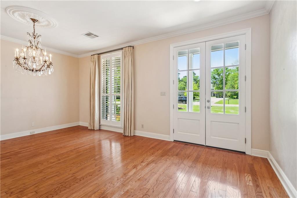 729 N Beau Chene Drive, Mandeville, Louisiana image 7