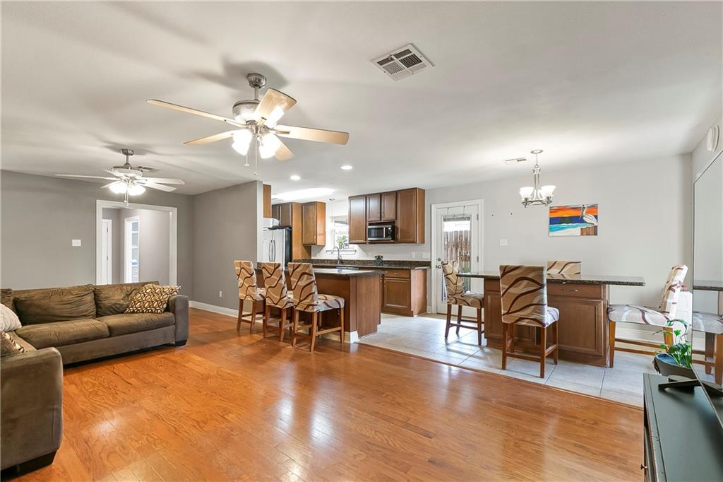 3416 Dauterive Drive, Chalmette, Louisiana image 5