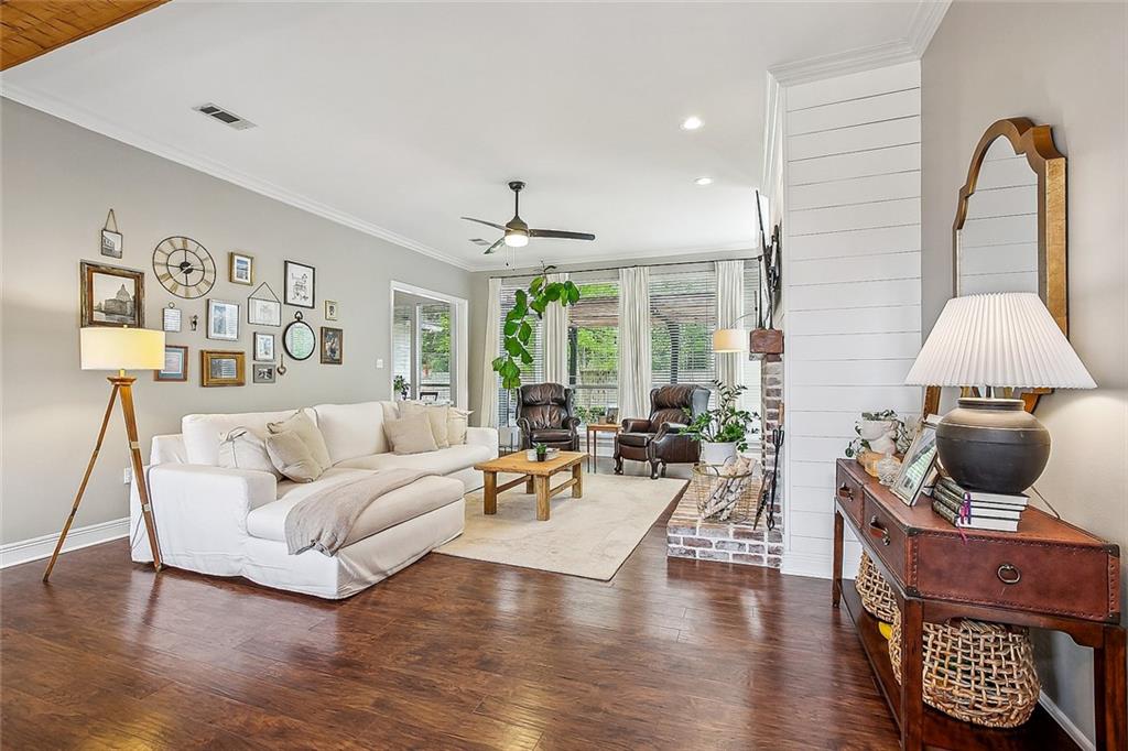 2101 Olvey Drive, Mandeville, Louisiana image 7