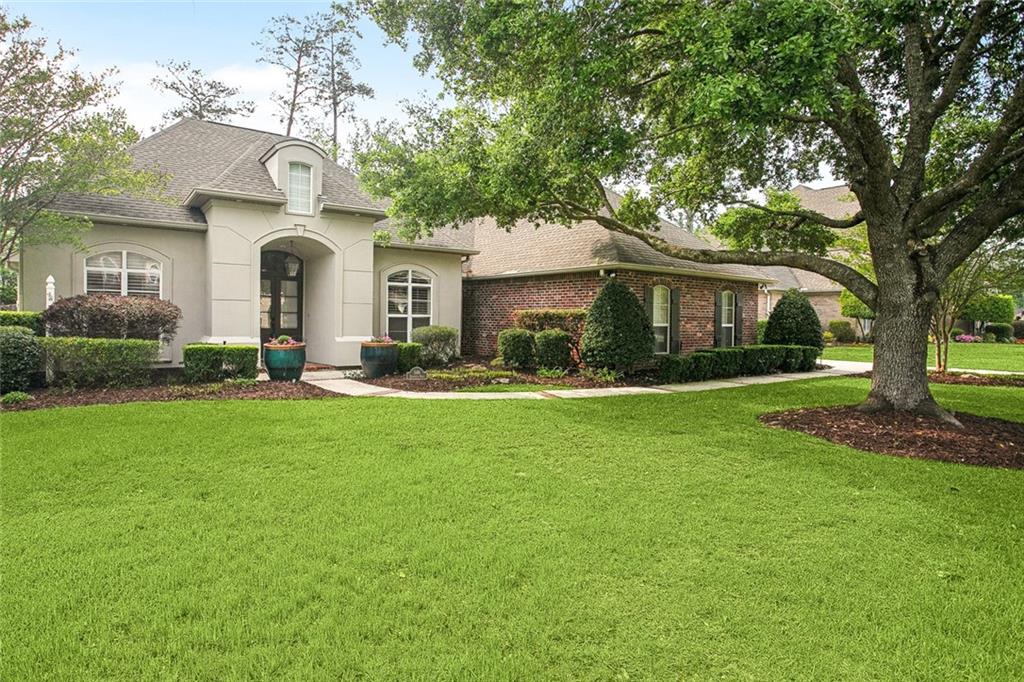 546 Evergreen Drive, Mandeville, Louisiana image 1