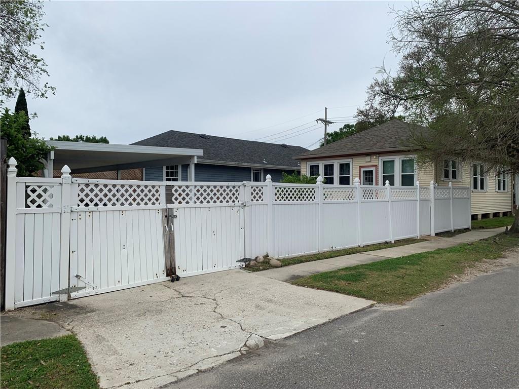 801 Navarre Street, New Orleans, Louisiana image 3
