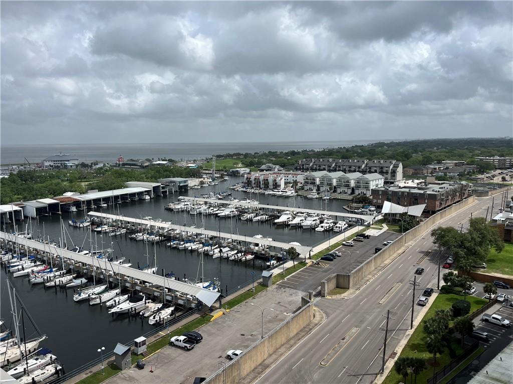 300 Lake Marina Avenue #16BW, New Orleans, Louisiana image 8