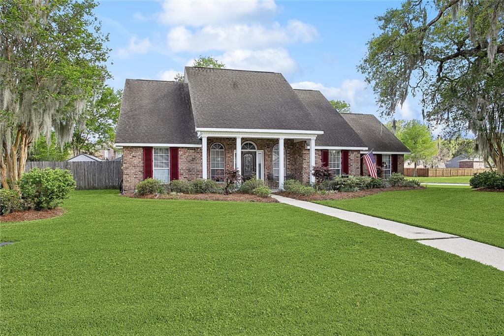 131 Jesuit Bend Drive, Belle Chasse, Louisiana image 1