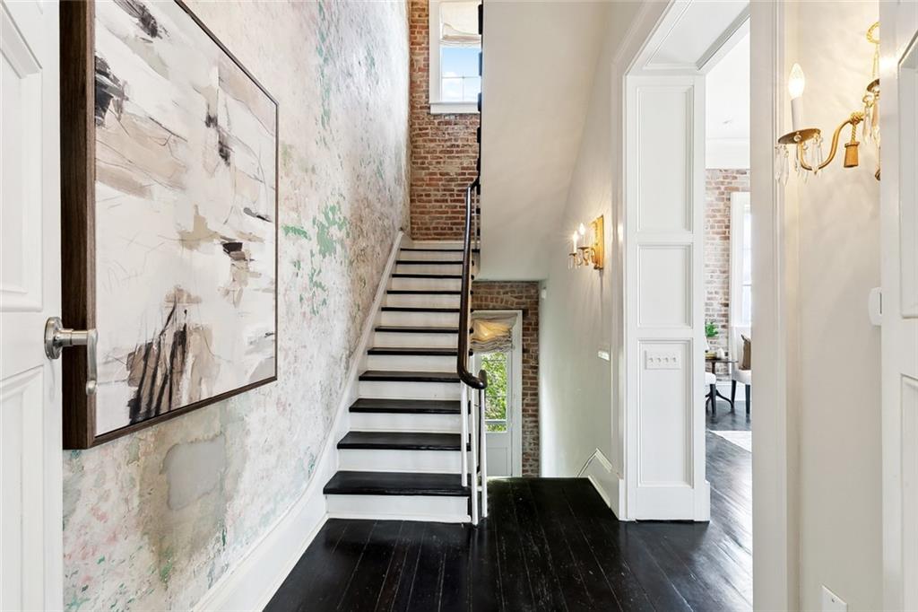 841 Burgundy Street, New Orleans, Louisiana image 27