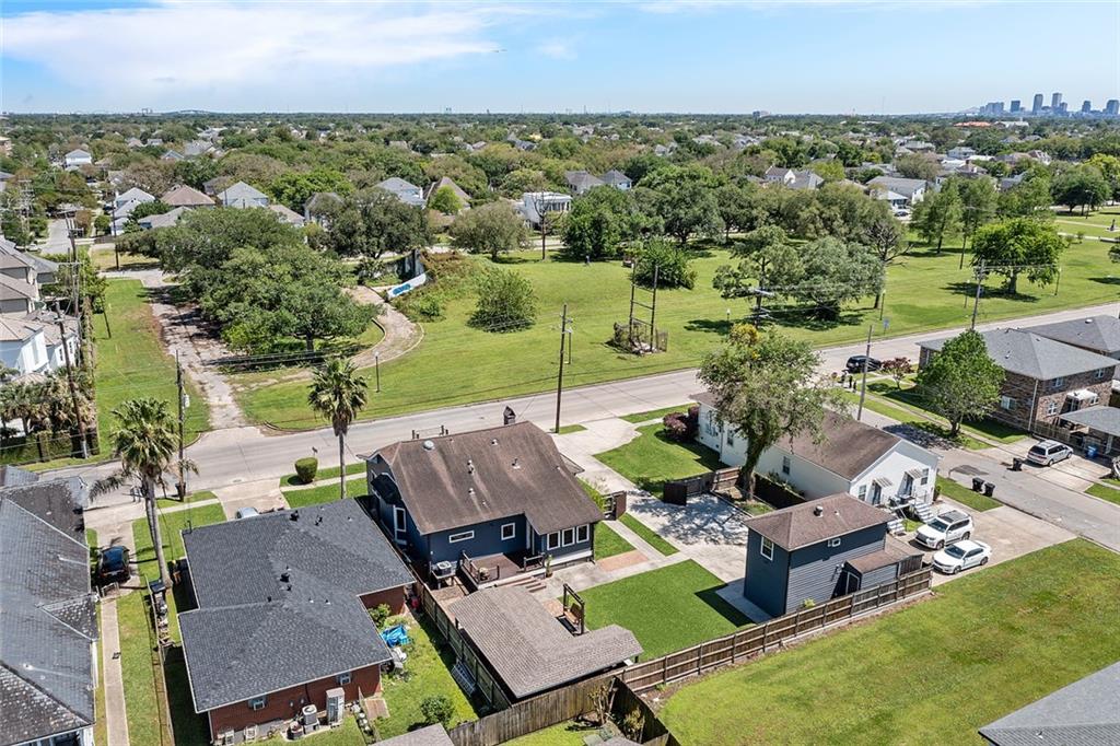 6944 Pontchartrain Boulevard, New Orleans, Louisiana image 42