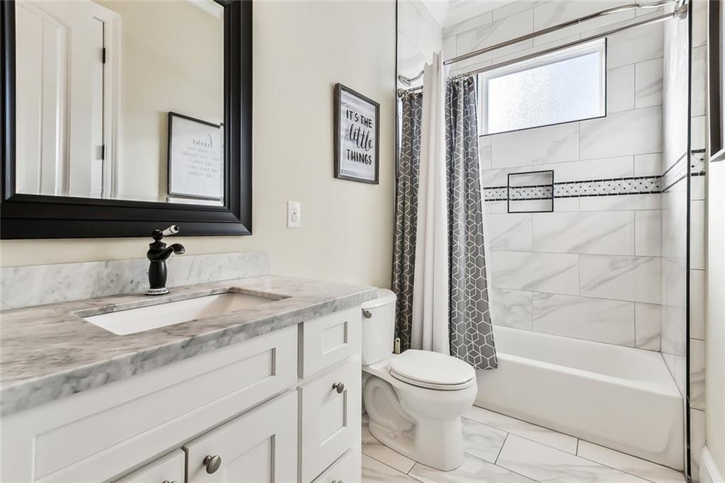 2825 Jean Lafitte Parkway, Chalmette, Louisiana image 15