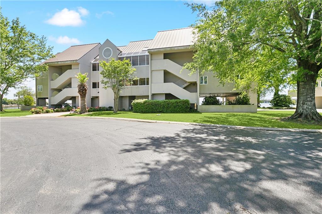 402 Mariners Island #2B, Mandeville, Louisiana image 27