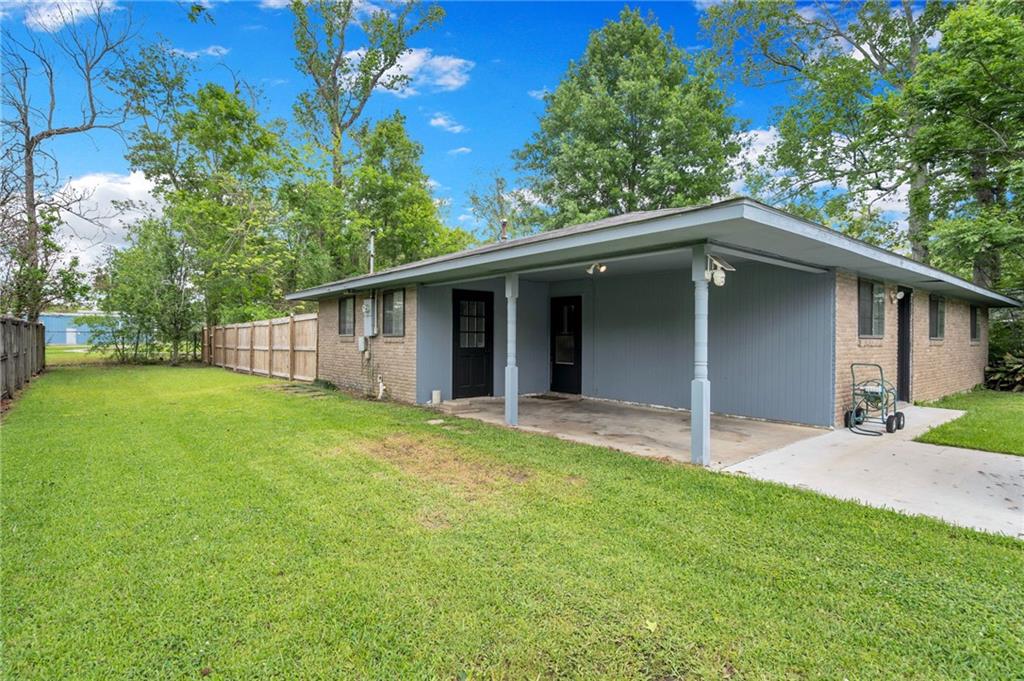908 E Chuck Street, Gonzales, Louisiana image 2