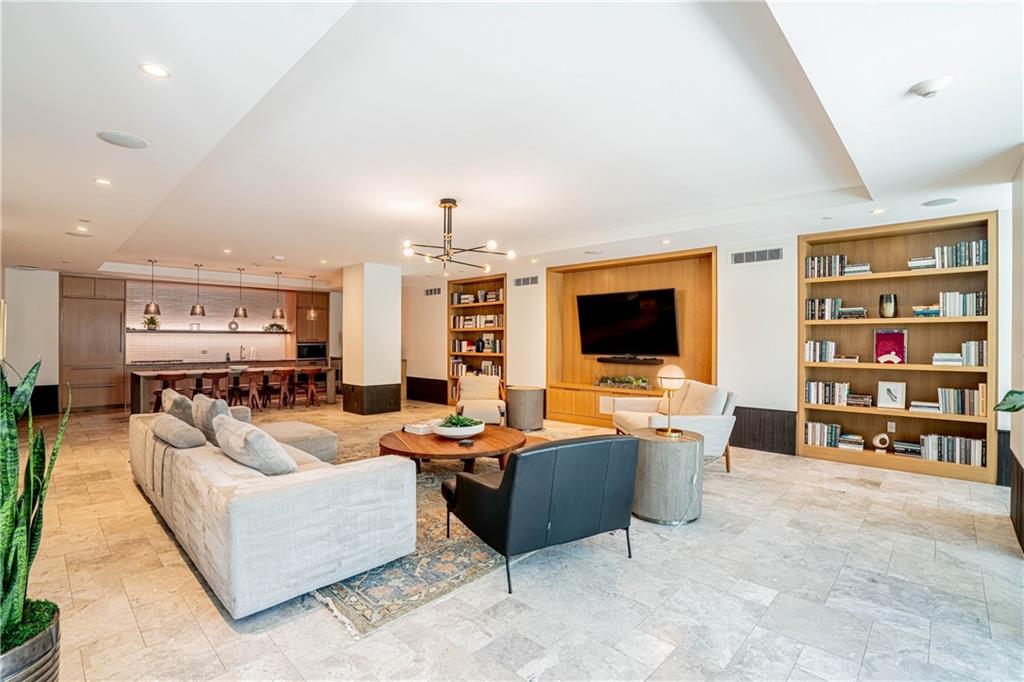 1001 Julia Street #6D, New Orleans, Louisiana image 33