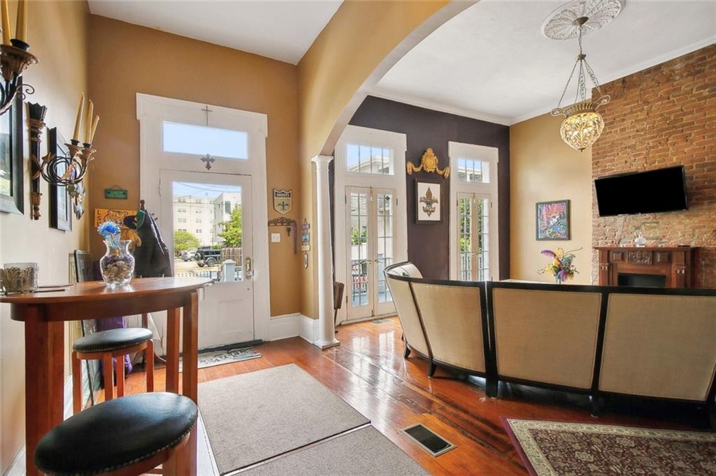 1536 St. Mary Street, New Orleans, Louisiana image 5
