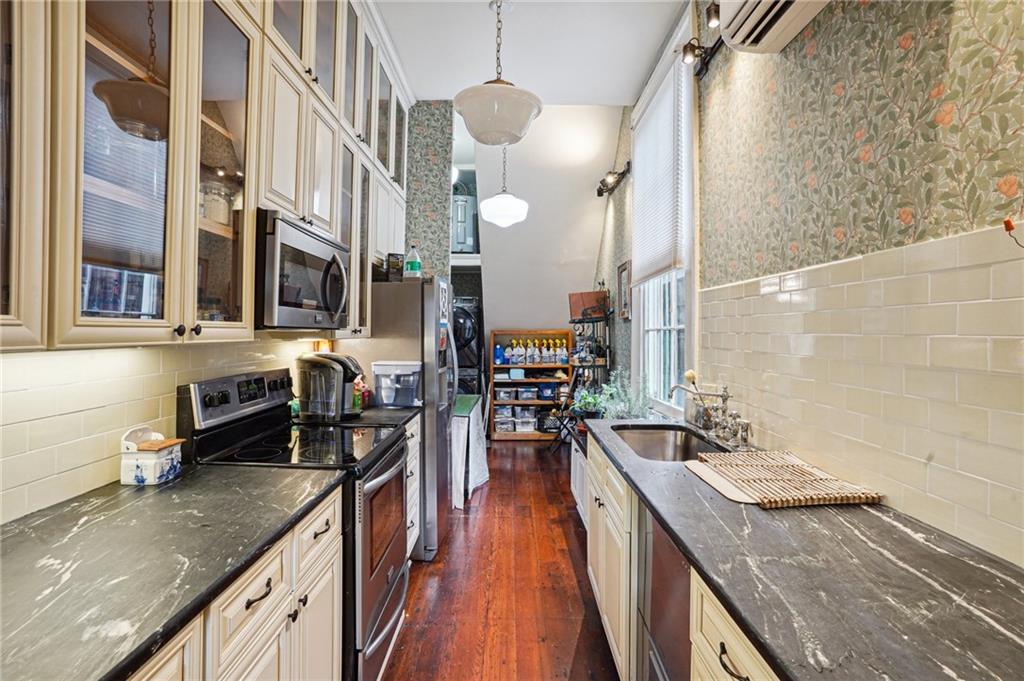 1703 Coliseum Street #1, New Orleans, Louisiana image 11