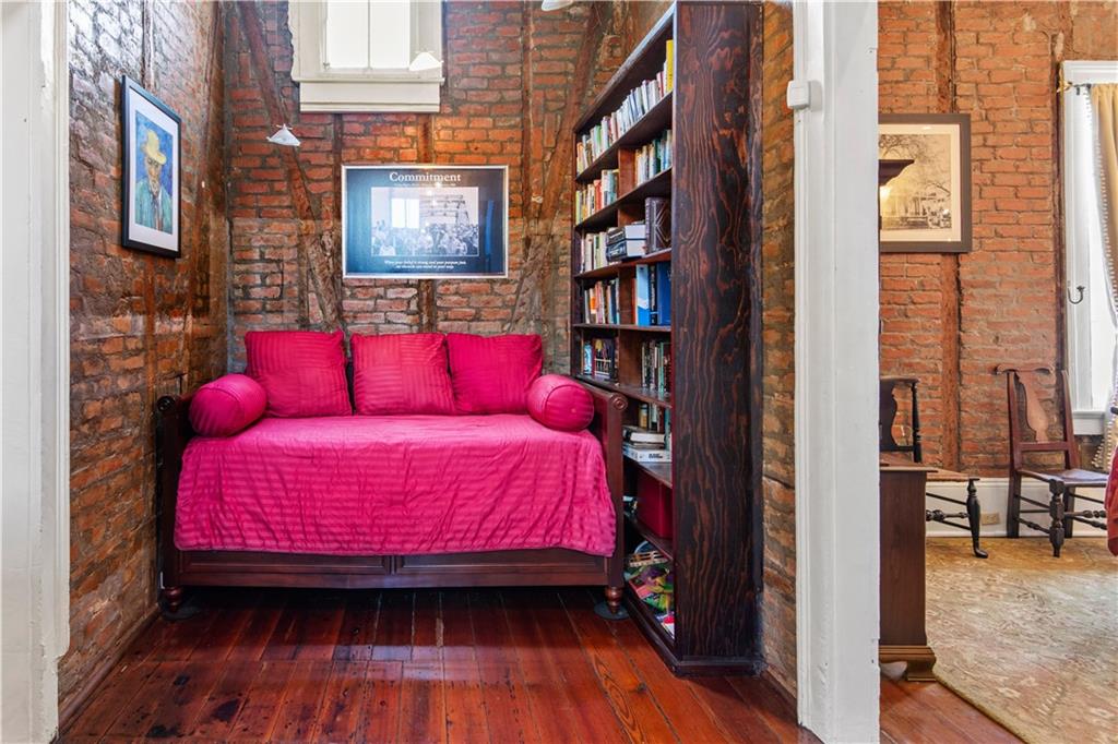 1520 Esplanade Avenue, New Orleans, Louisiana image 11