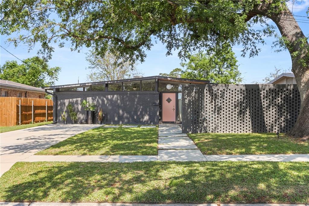 148 Levee View Drive, River Ridge, Louisiana image 1
