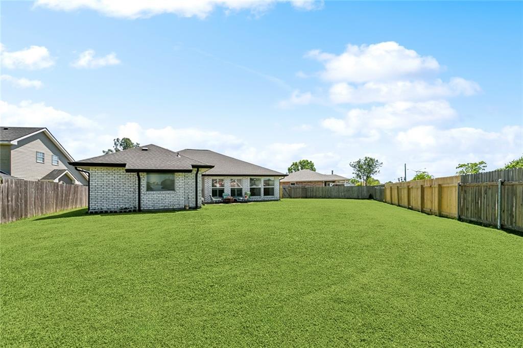 17 Moss Drive, La Place, Louisiana image 16