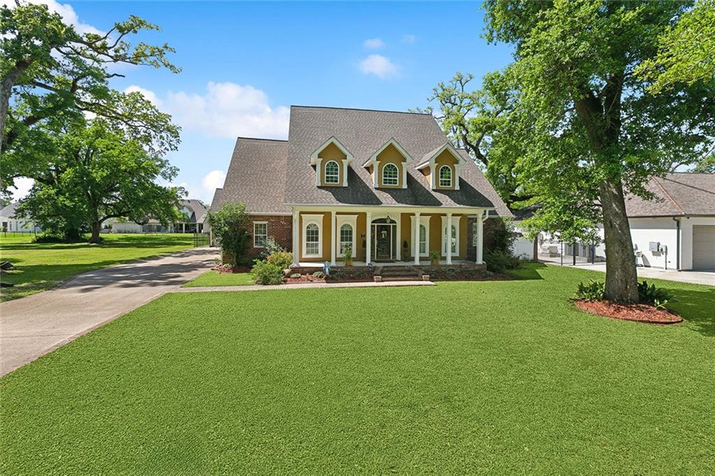 161 Avenue Of Oaks, Destrehan, Louisiana image 2