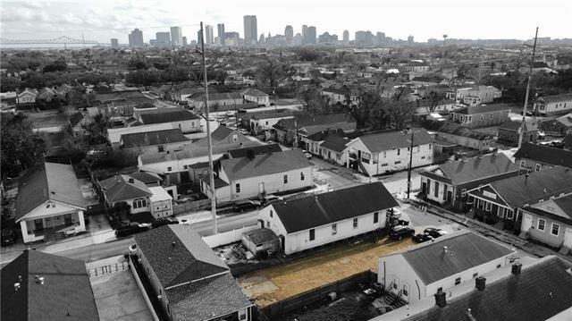 1807 Touro Street, New Orleans, Louisiana image 2
