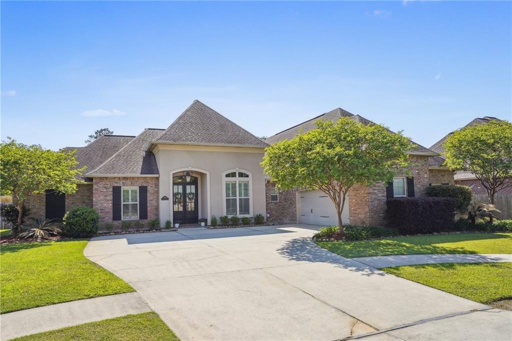 1405 Rue Des Jardin Place, Covington, Louisiana image 1