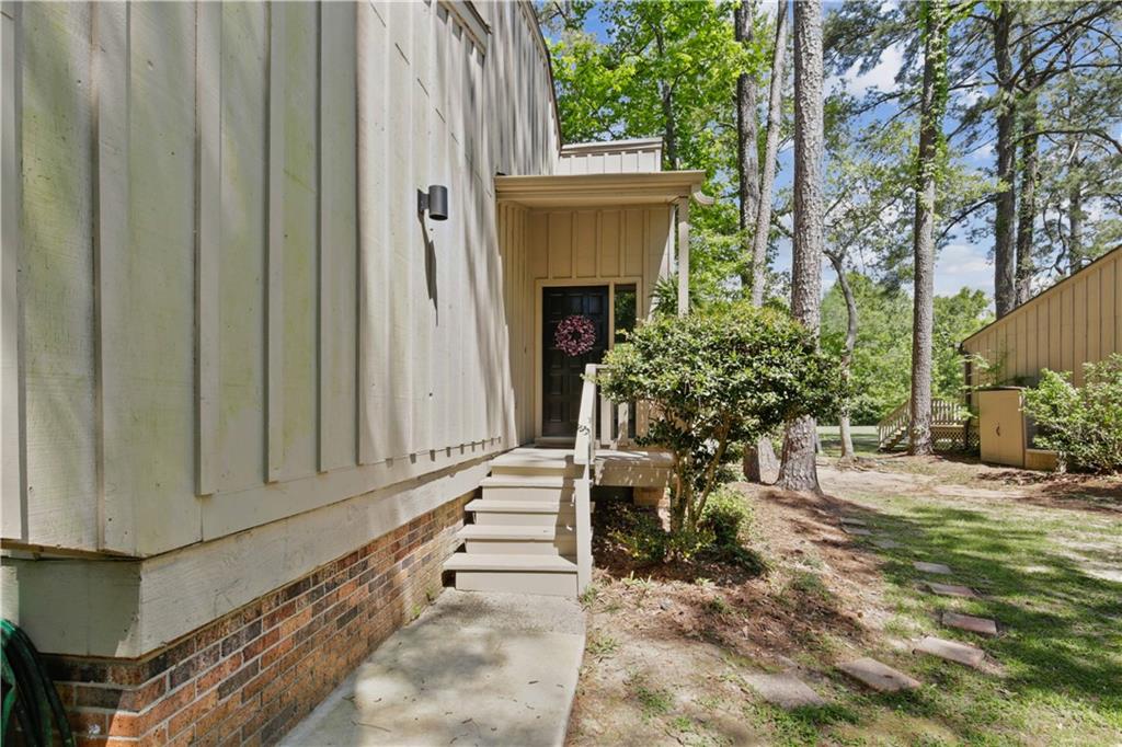 665 N Beau Chene Drive #27, Mandeville, Louisiana image 1