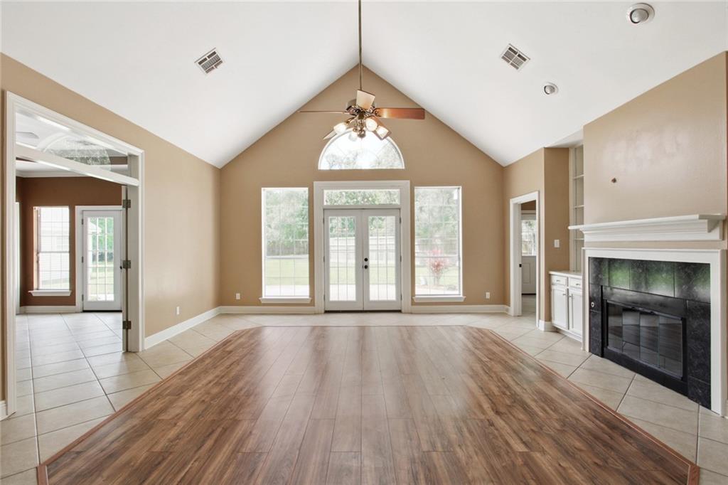 116 Jessica Drive, Belle Chasse, Louisiana image 3