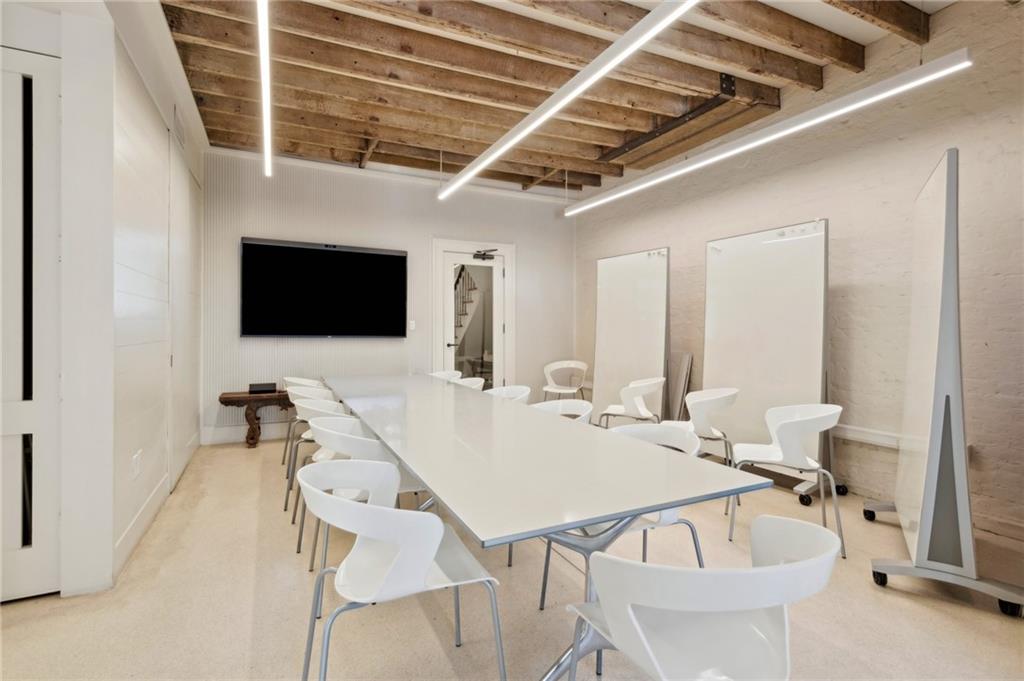 2200 Prytania Avenue, New Orleans, Louisiana image 11