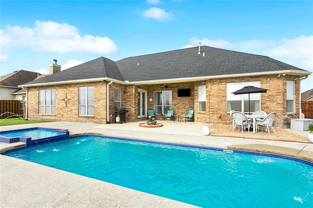 1841 E Squirewood Drive, Harvey, Louisiana image 24