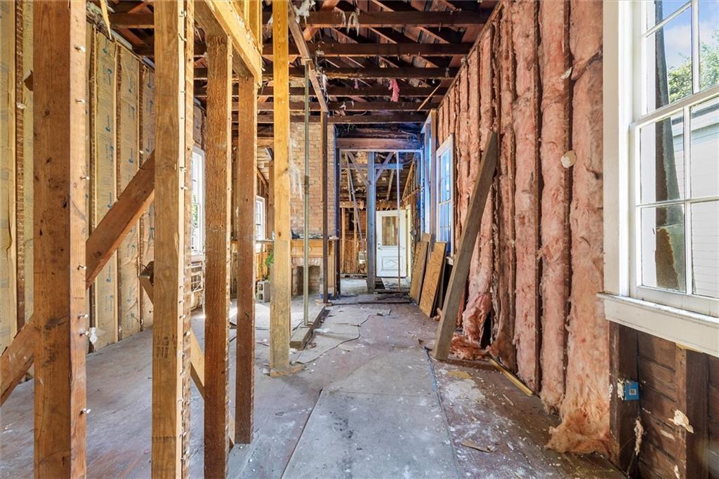 814 Poland Avenue, New Orleans, Louisiana image 9