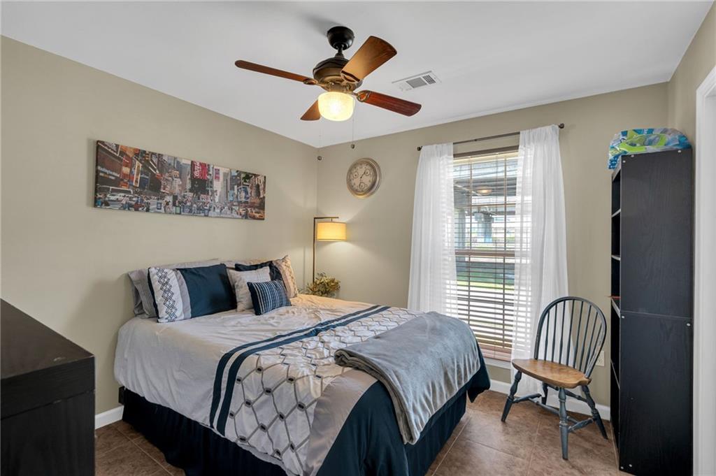 8810 Palmetto Street, New Orleans, Louisiana image 16
