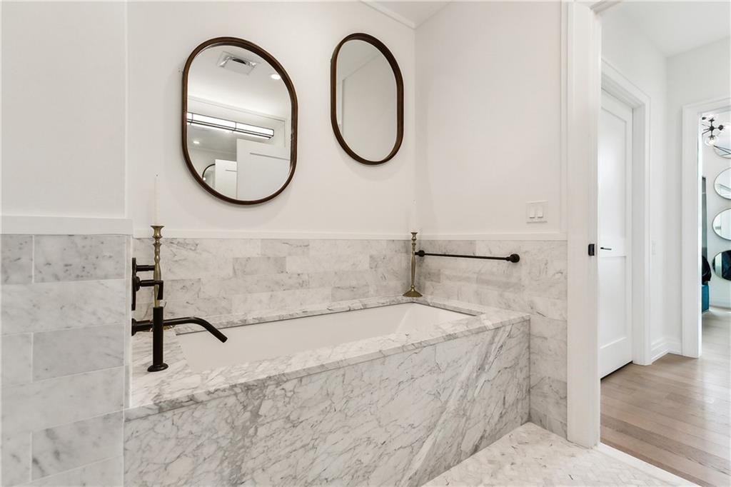 1001 Julia Street #13A, New Orleans, Louisiana image 15