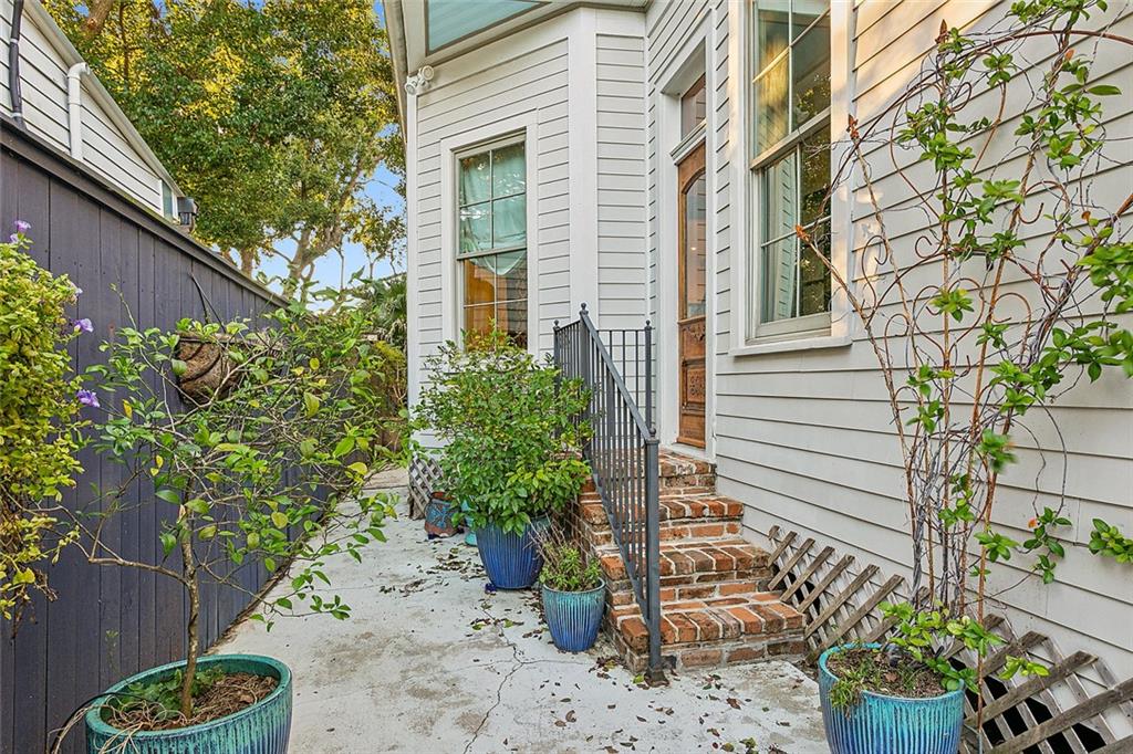 820 Alvar Street, New Orleans, Louisiana image 26