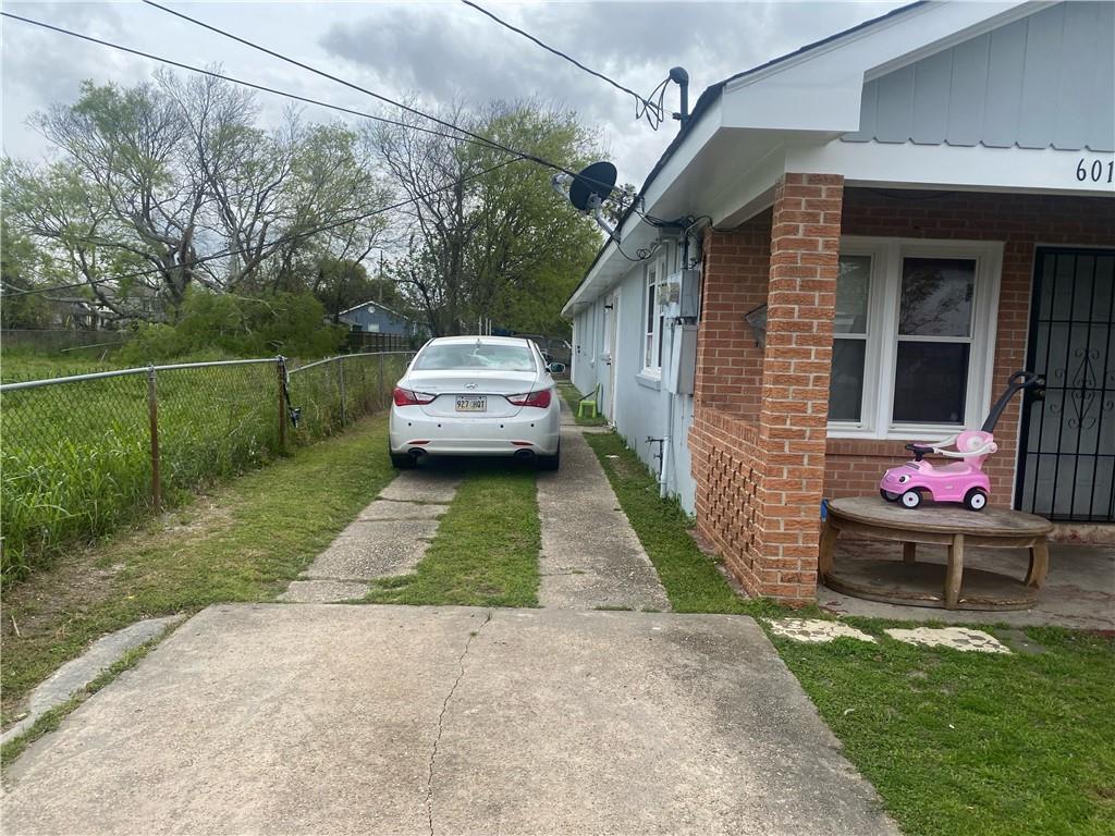 6016 N Villere Street, New Orleans, Louisiana image 9