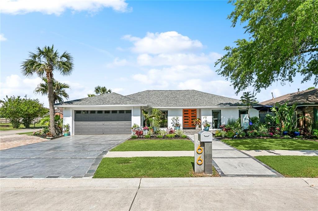 66 Carolyn Court, Arabi, Louisiana image 2