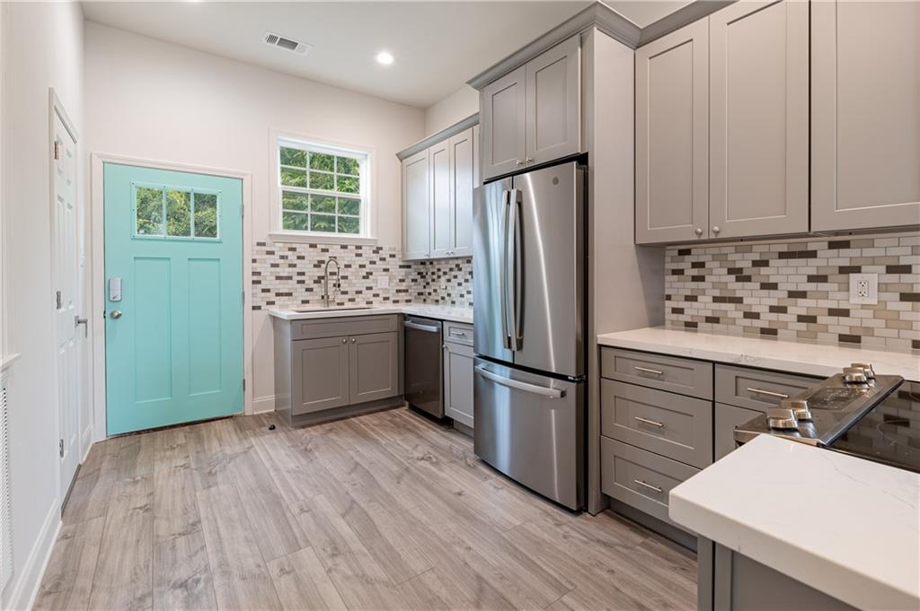 3723 S Prieur Street, New Orleans, Louisiana image 7