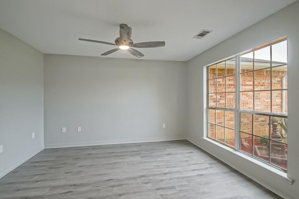 404 Creekside Court, Covington, Louisiana image 6