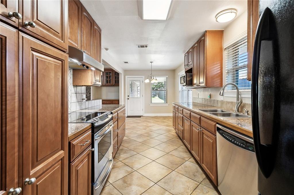 4409 Fairfield Street, Metairie, Louisiana image 9