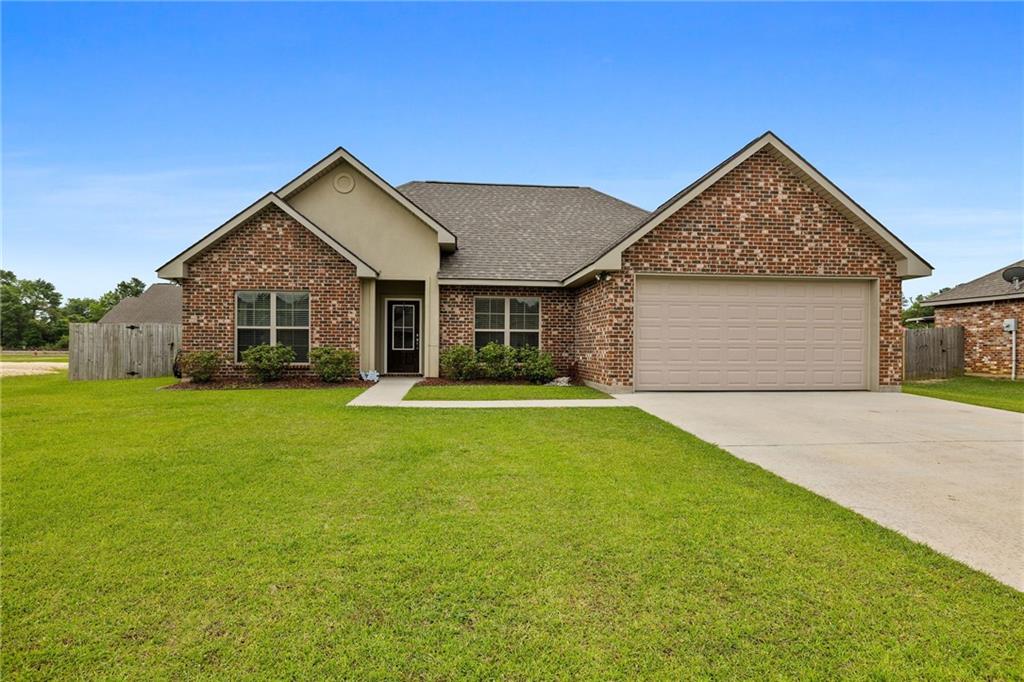 29764 Atlanta Drive, Albany, Louisiana image 1
