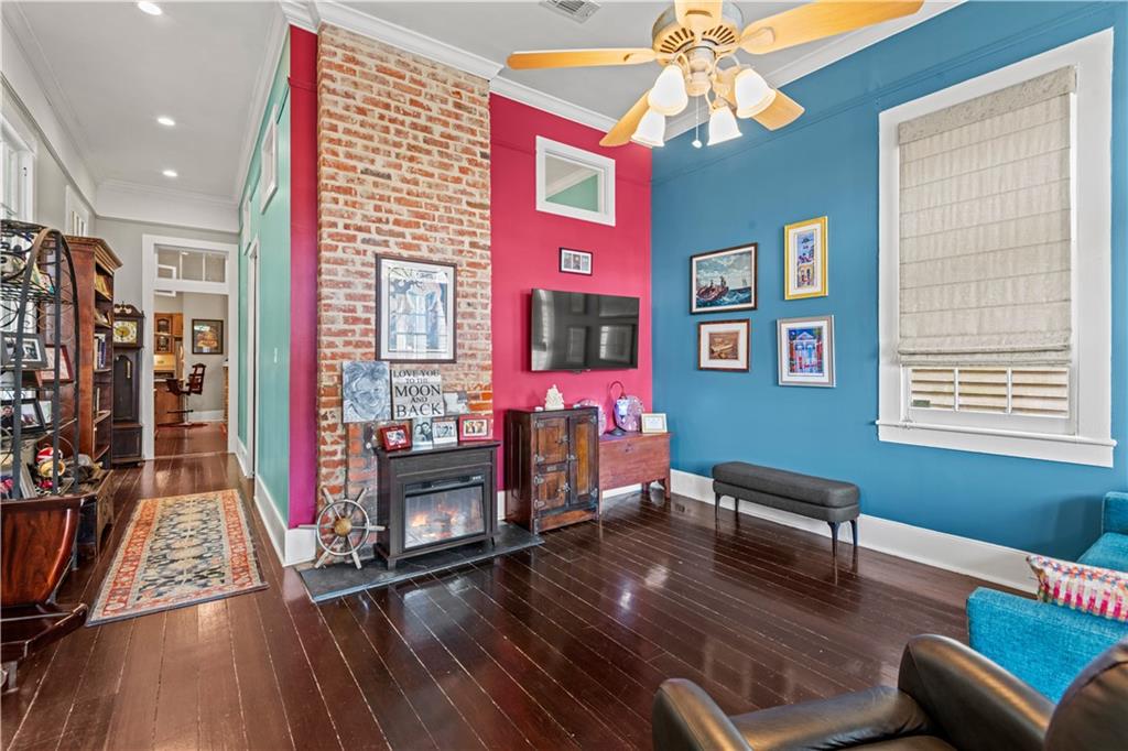 1025 General Pershing Street, New Orleans, Louisiana image 7