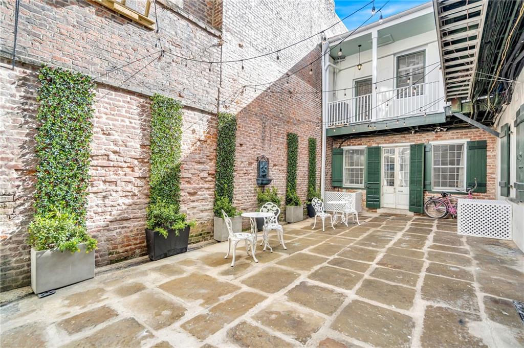818 Bourbon Street #3A, New Orleans, Louisiana image 6
