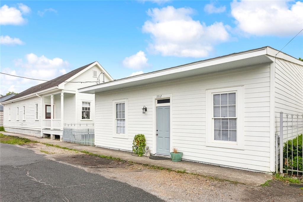 842 Toledano Street, New Orleans, Louisiana image 2