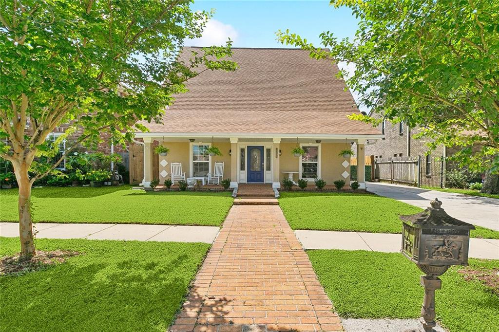 3209 Karen Drive, Chalmette, Louisiana image 1