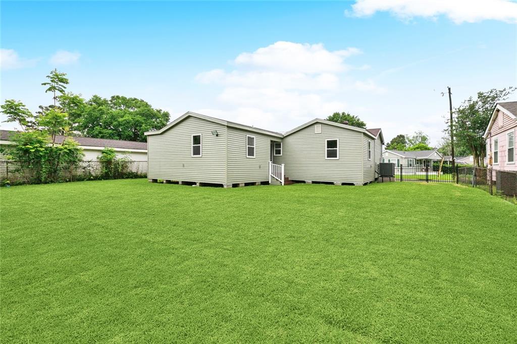 138 Huntlee Drive, New Orleans, Louisiana image 12
