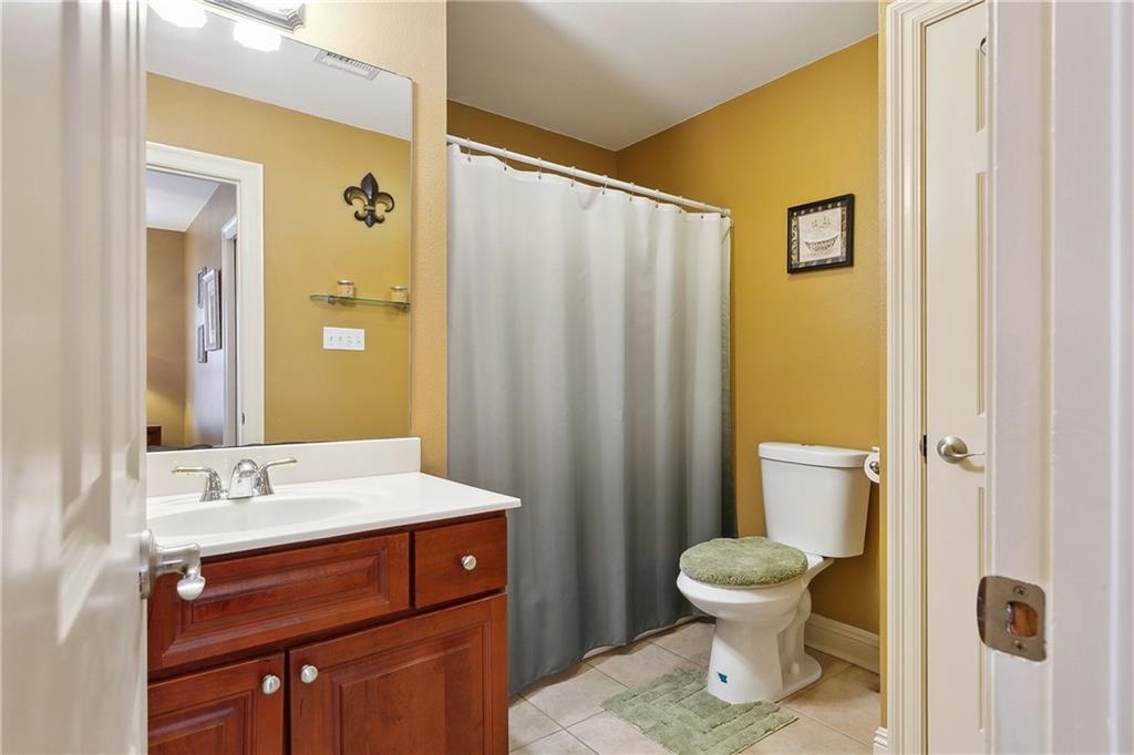2405 Emilie Oaks Drive, Meraux, Louisiana image 18