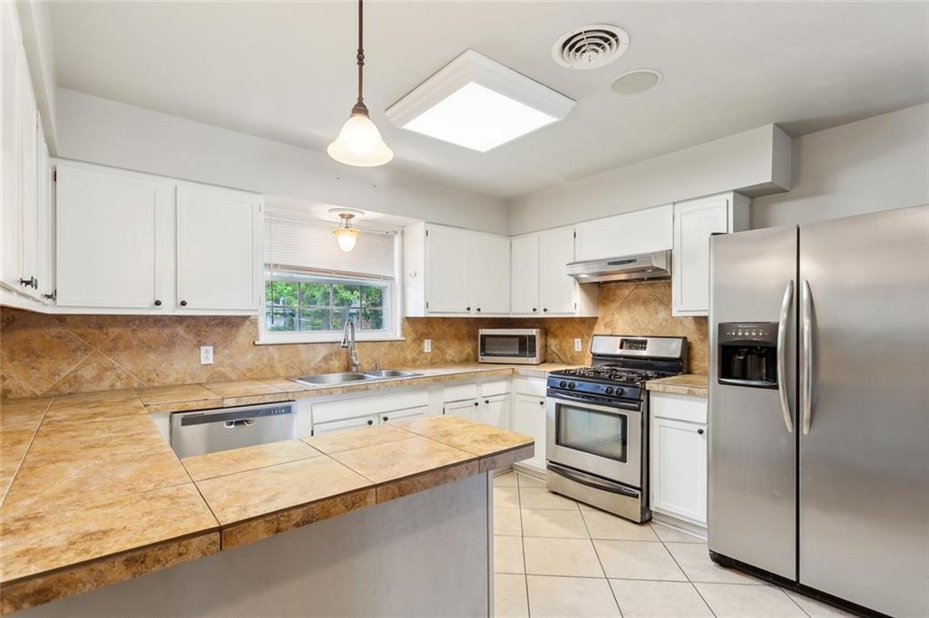 225 Sandra Lee Drive, Mandeville, Louisiana image 5