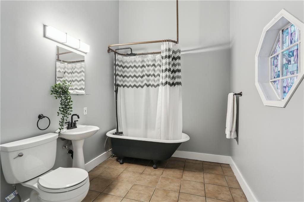 914 N Rampart Street, New Orleans, Louisiana image 20