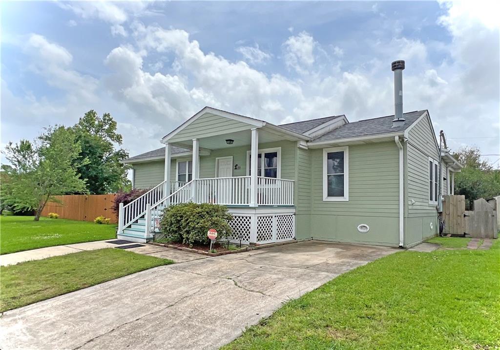 304 Parish Drive, Arabi, Louisiana image 1
